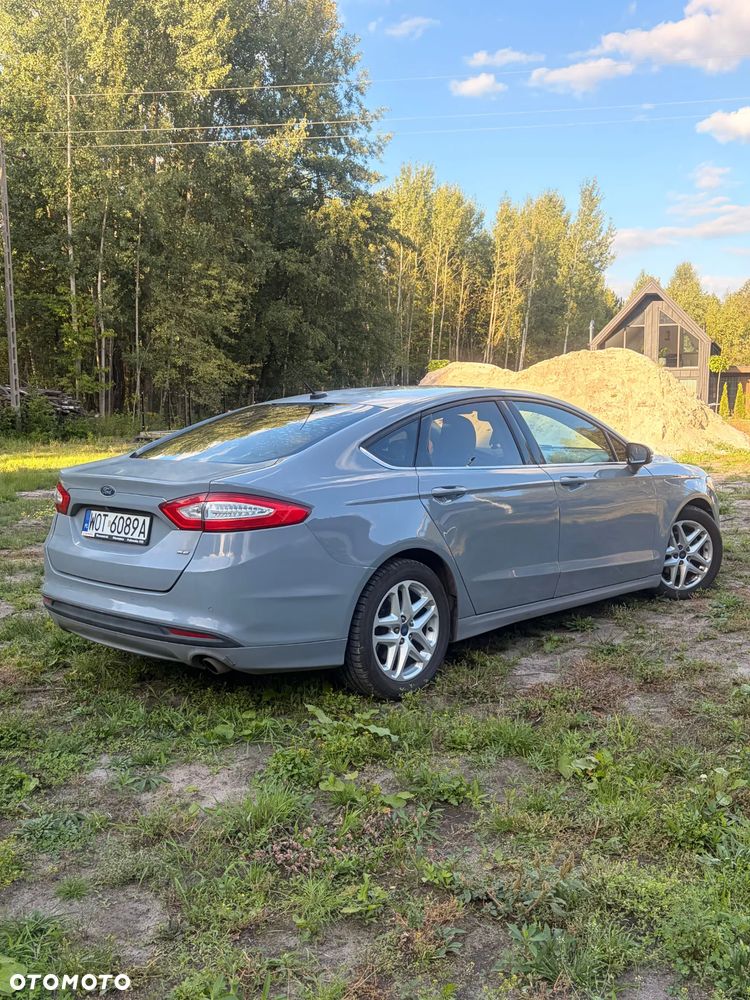 Ford Fusion - 5
