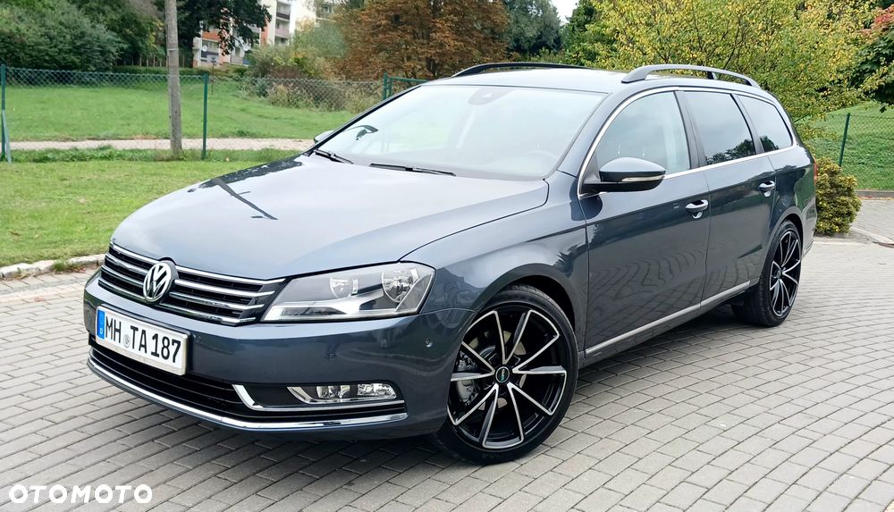 Volkswagen Passat - 12