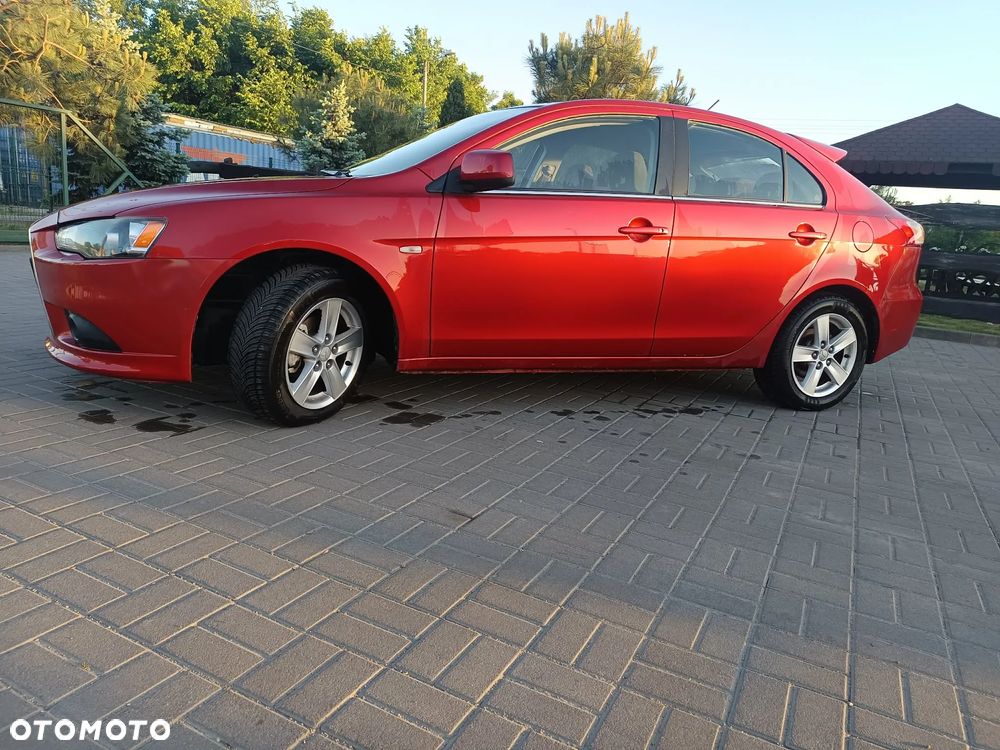 Mitsubishi Lancer - 3