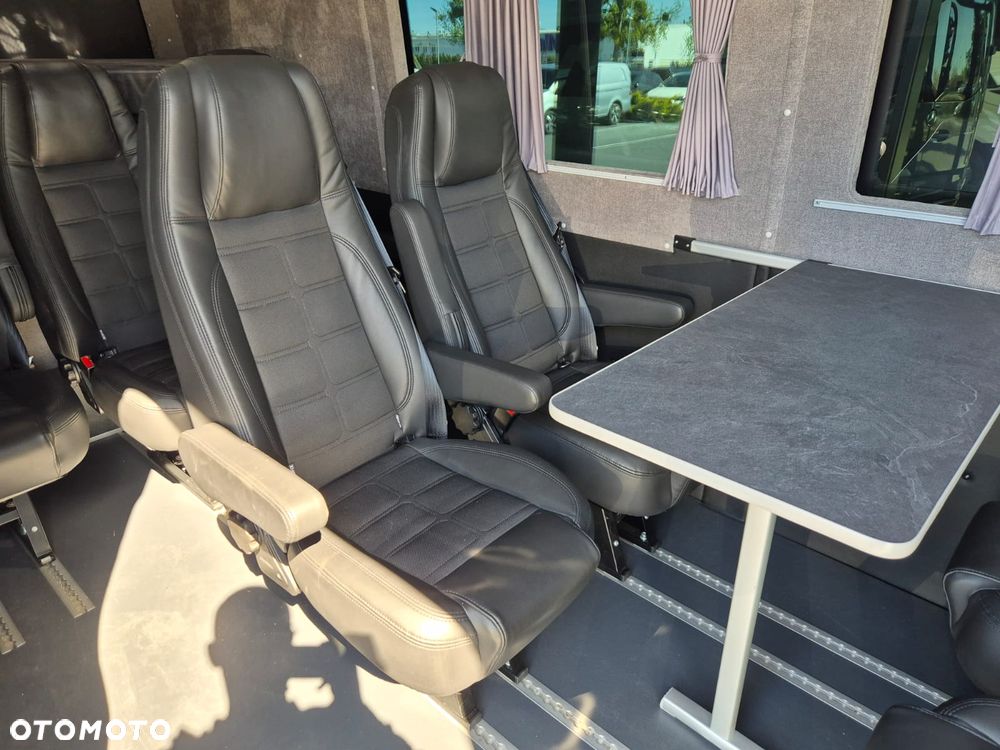 Mercedes-Benz Sprinter Long PRO 907.255 - 19