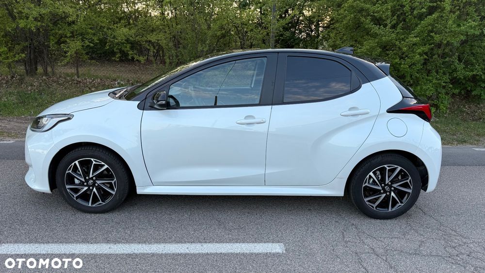 Toyota Yaris Hybrid 1.5 Selection Style - 4