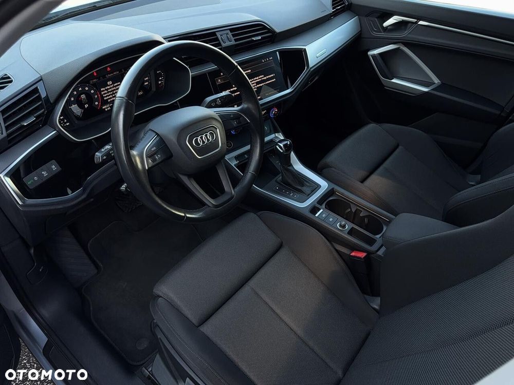 Audi Q3 - 10