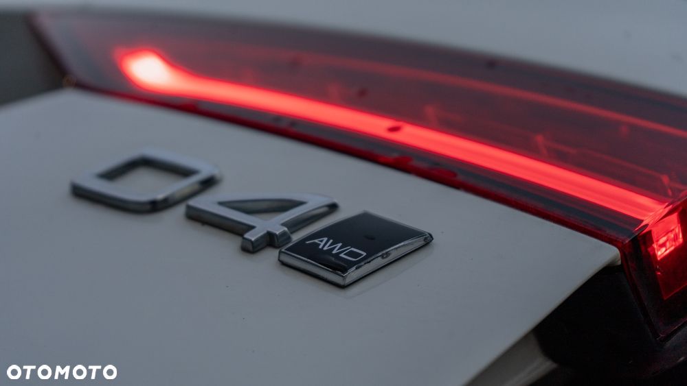 Volvo V60 Cross Country D4 AWD - 27