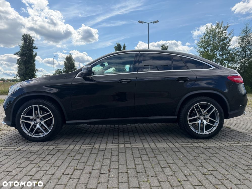 Mercedes-Benz GLE - 1