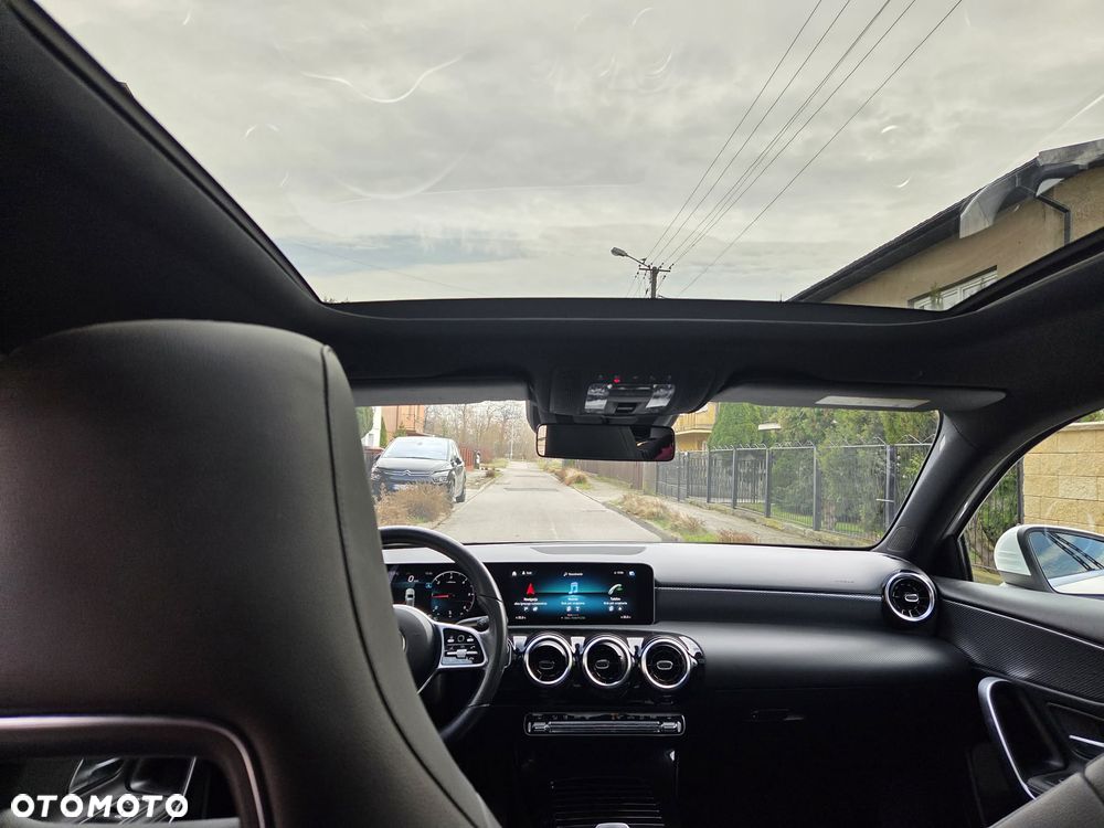 Mercedes-Benz Klasa A 180 d 7G-DCT Edition 19 - 14