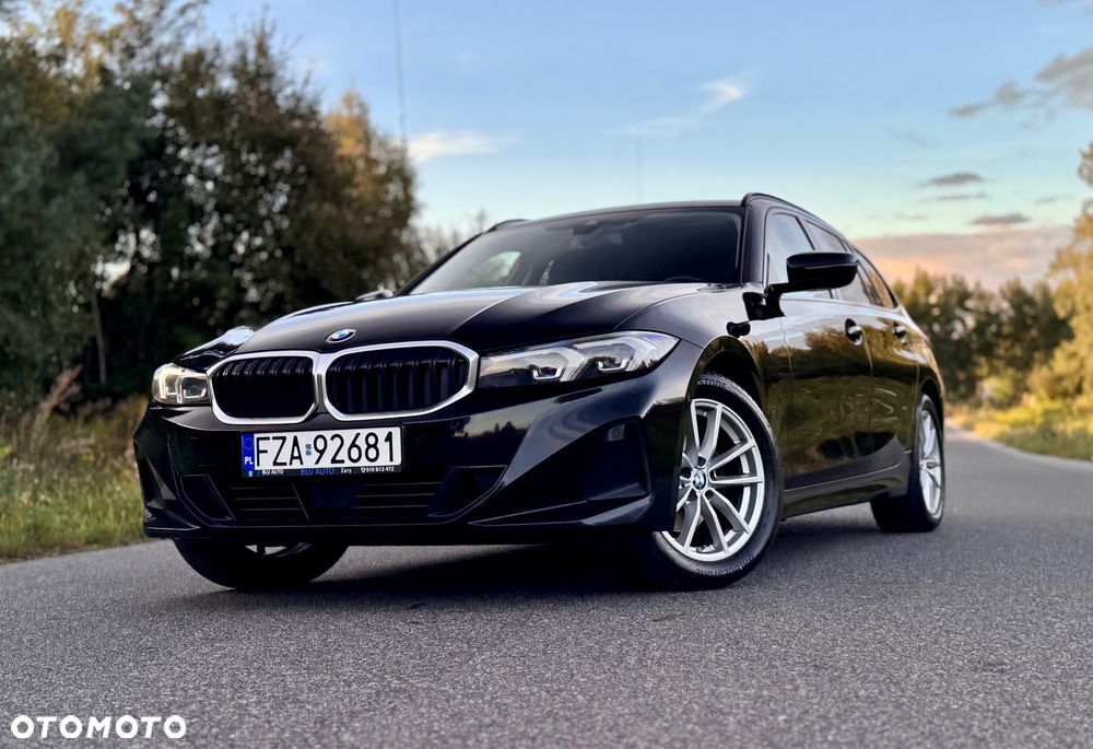 BMW Seria 3 318d Touring Sport Line - 27