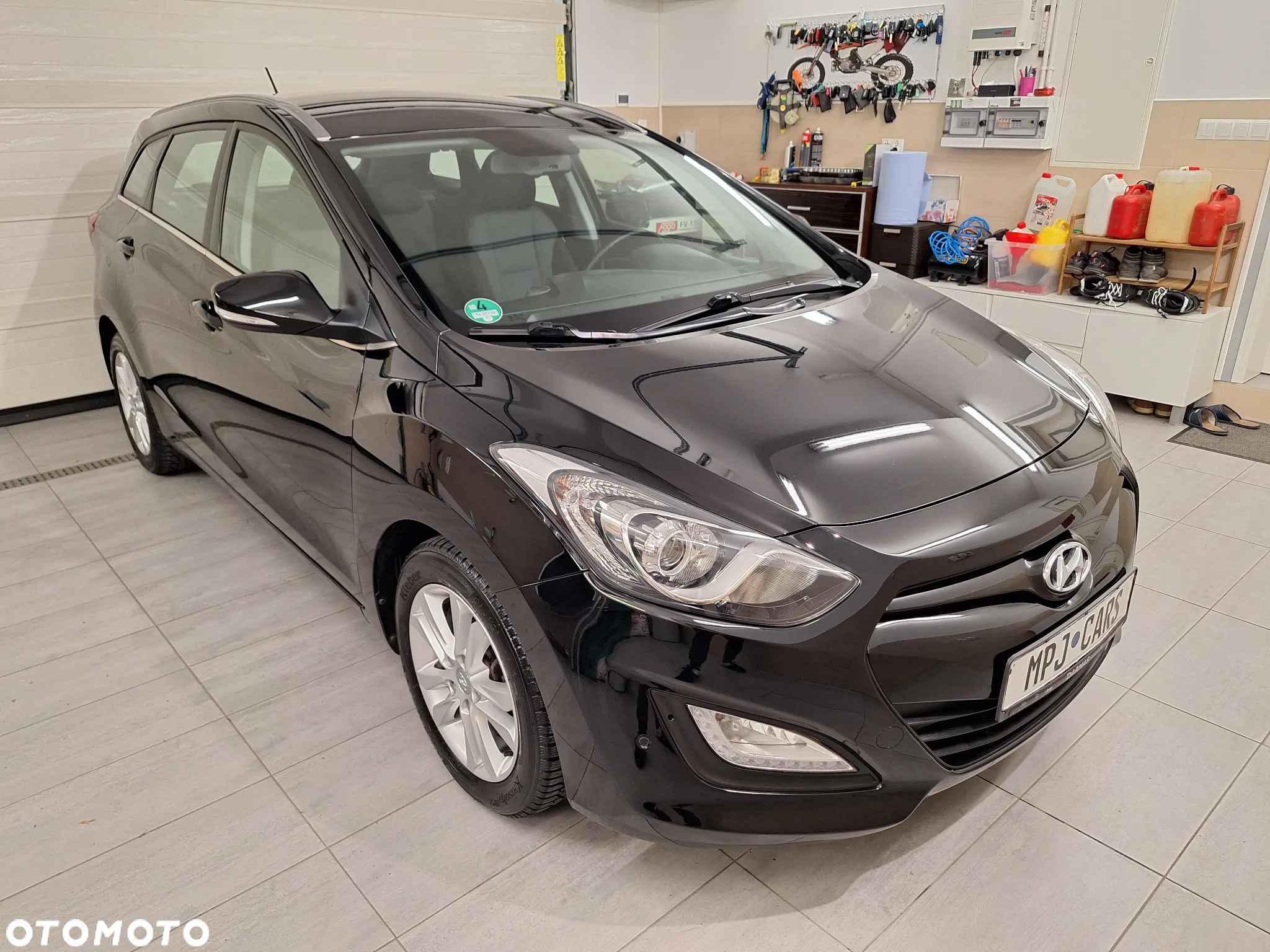 Hyundai i30 Kombi 1.4 Passion Plus - 16