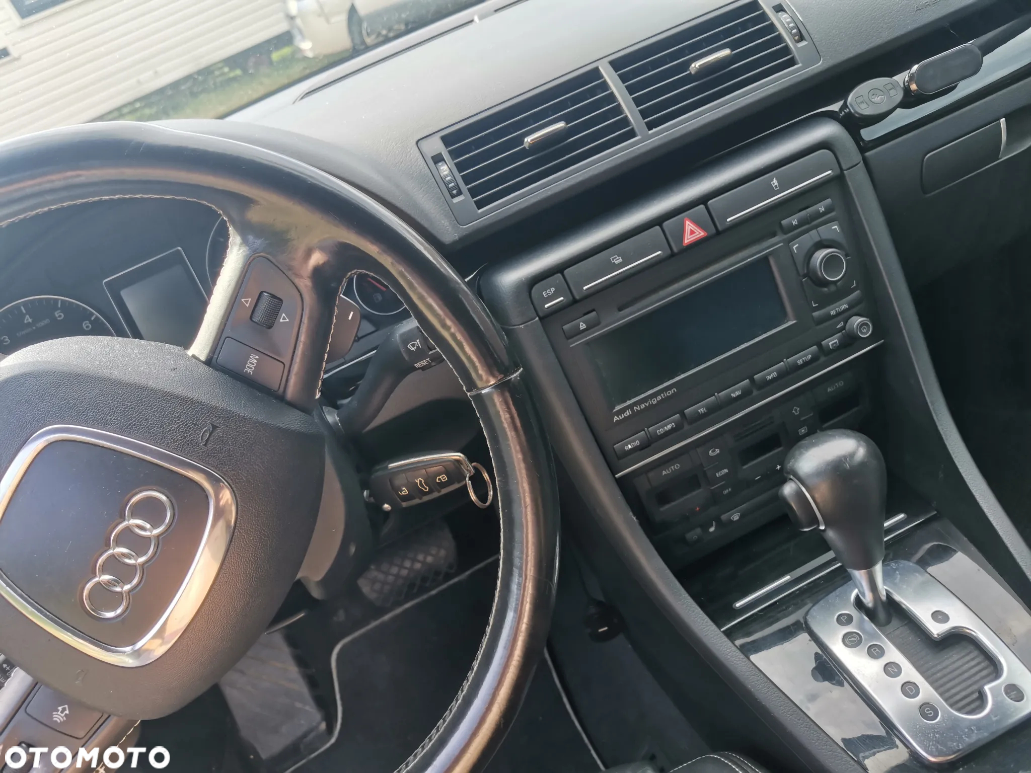Audi A4 Avant - 10