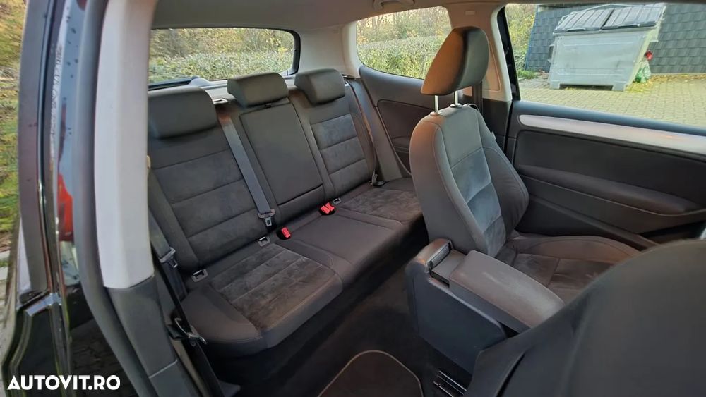 Volkswagen Golf 1.4 TSI Highline - 7