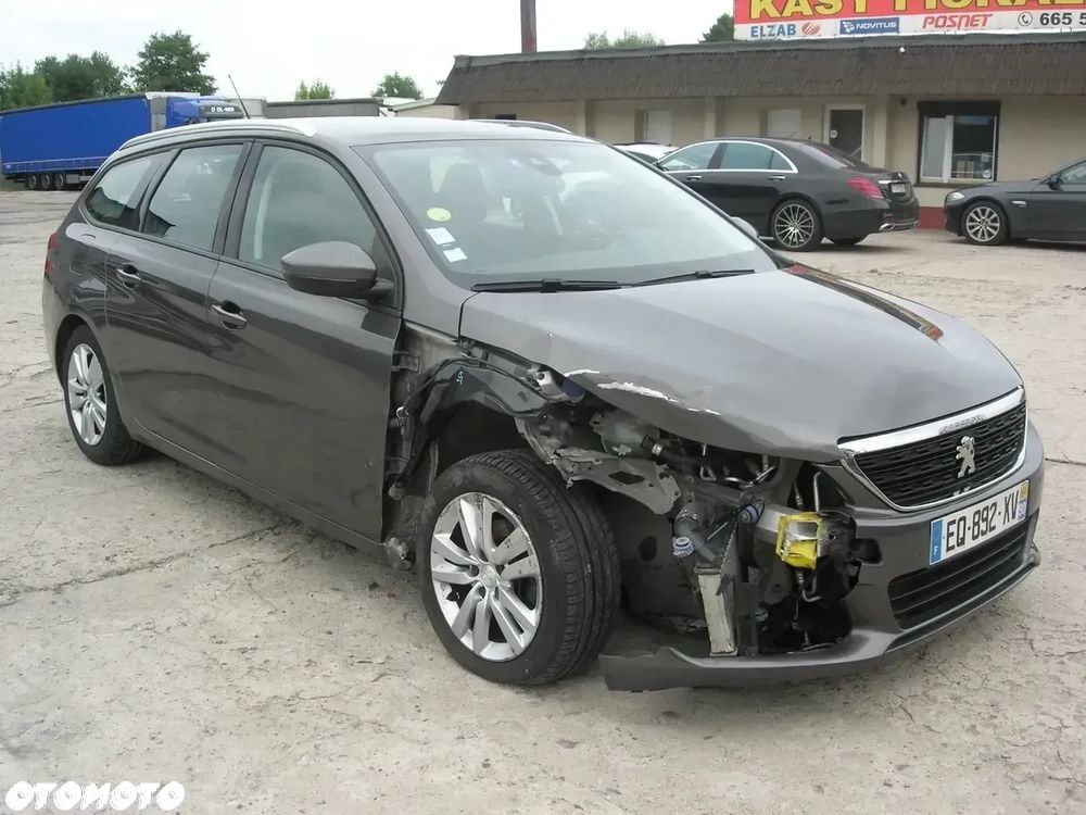 Peugeot 308 SW 1.6 BlueHDi Active S&S - 6