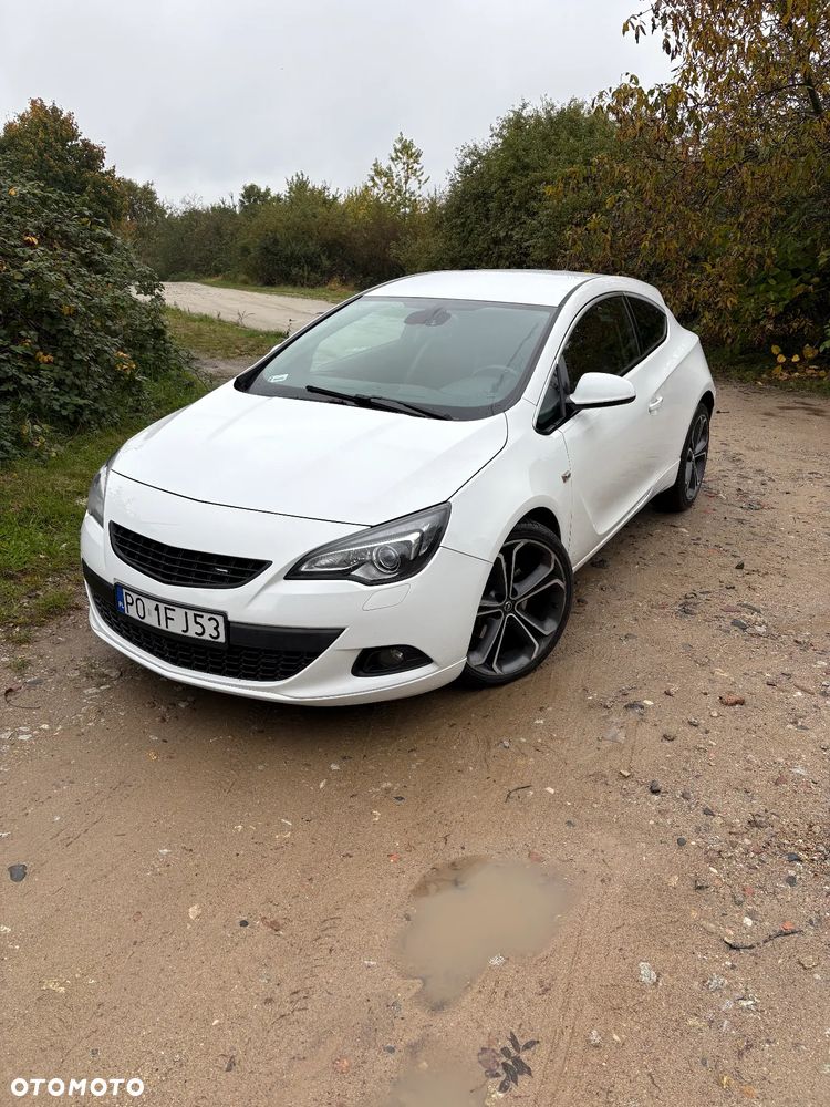 Opel Astra IV GTC 2.0 CDTI Sport S&S - 8
