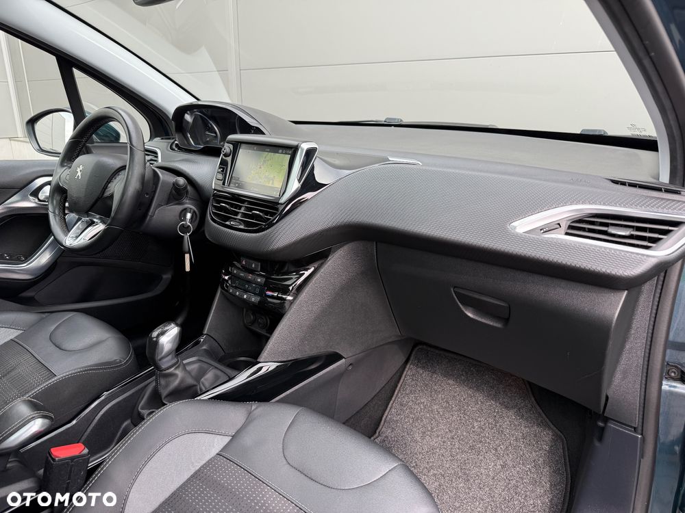 Peugeot 2008 PureTech 110 Stop&Start Allure - 38