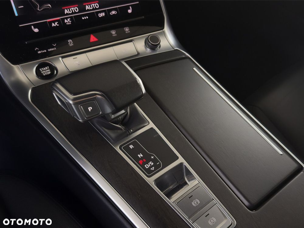 Audi A6 Avant - 19