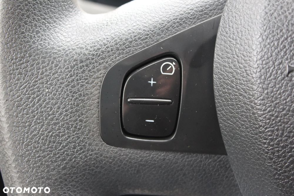 Renault Trafic - 18
