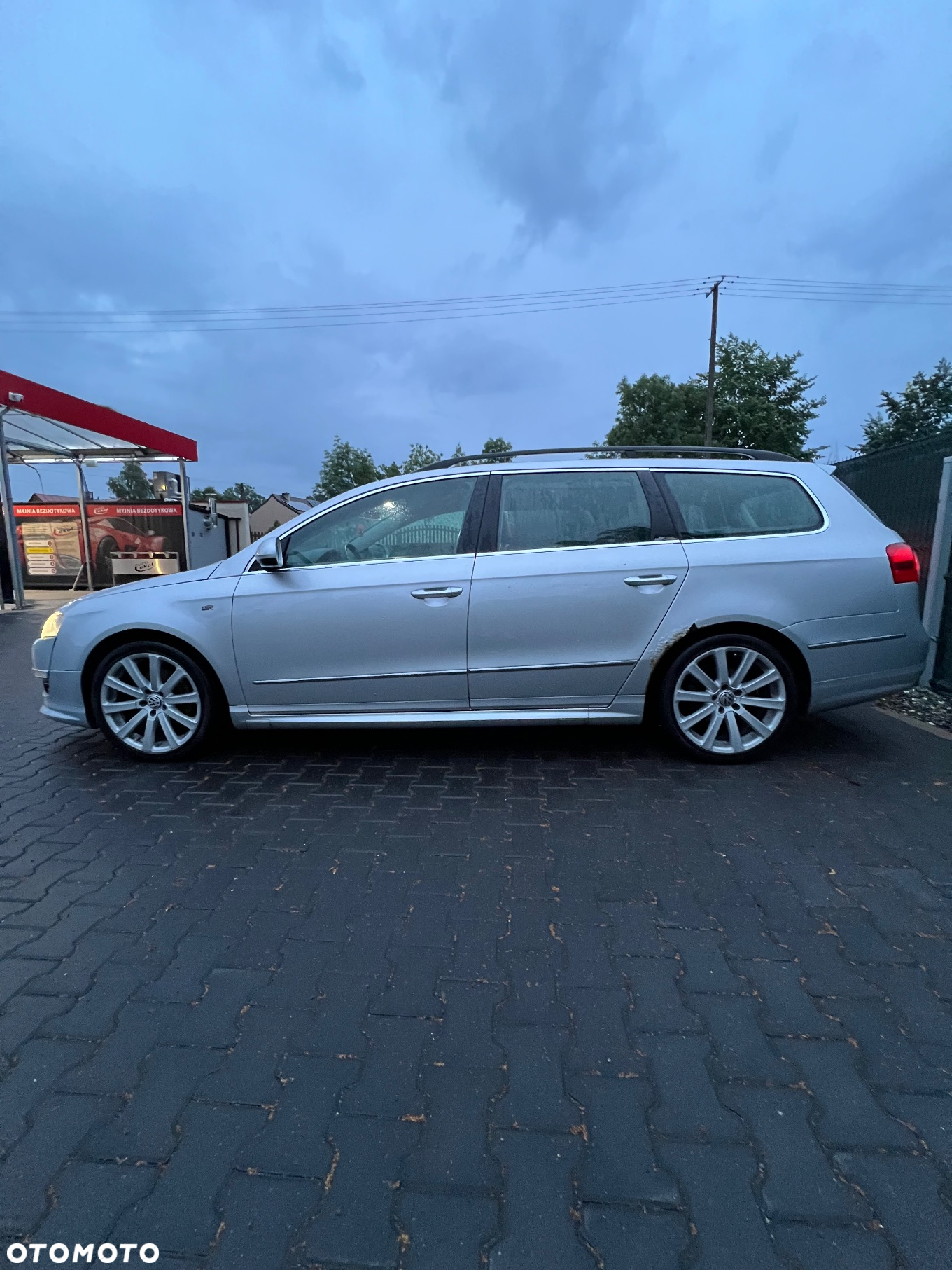 Volkswagen Passat 2.0 TDI Comfortline R-Style - 7