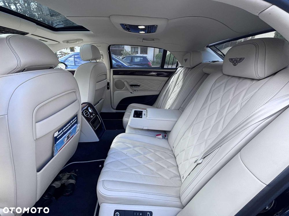 Bentley Flying Spur W12 - 22
