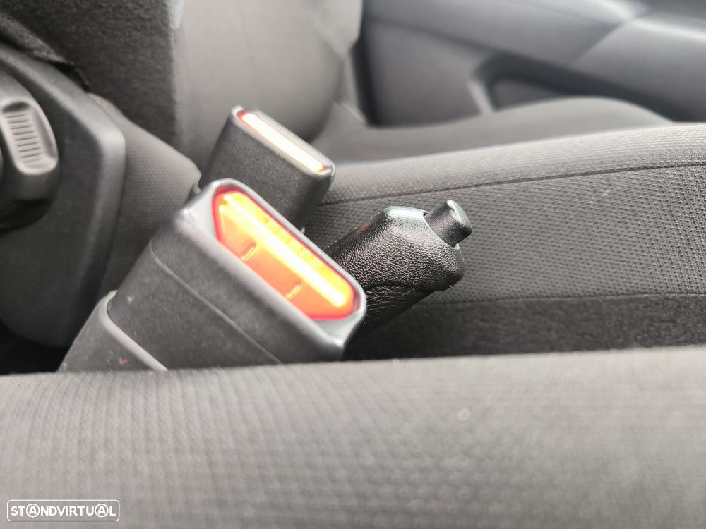 Peugeot 108 1.0 VTi Allure - 29