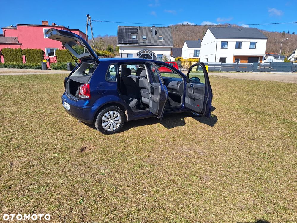 Volkswagen Polo 1.2 Tour Edition - 4