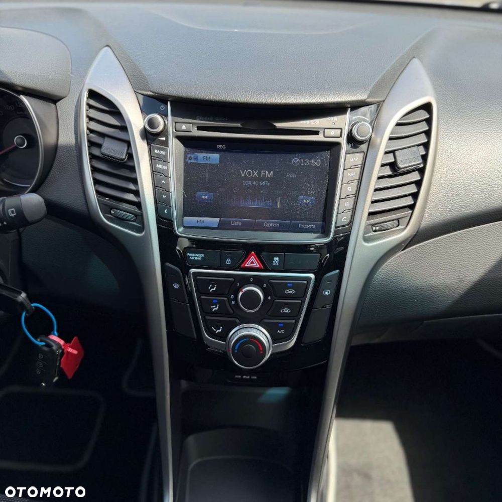 Hyundai i30 - 27