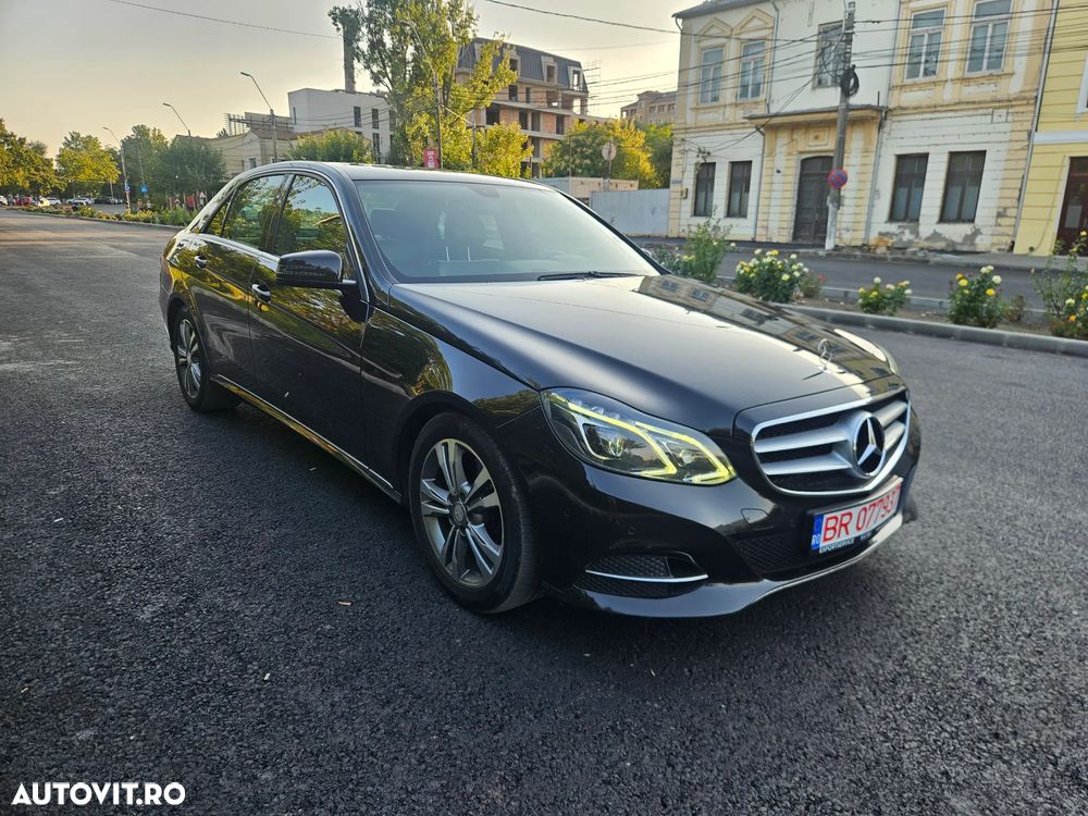 Mercedes-Benz E 300 BLUETEC HYBRID Aut. - 2
