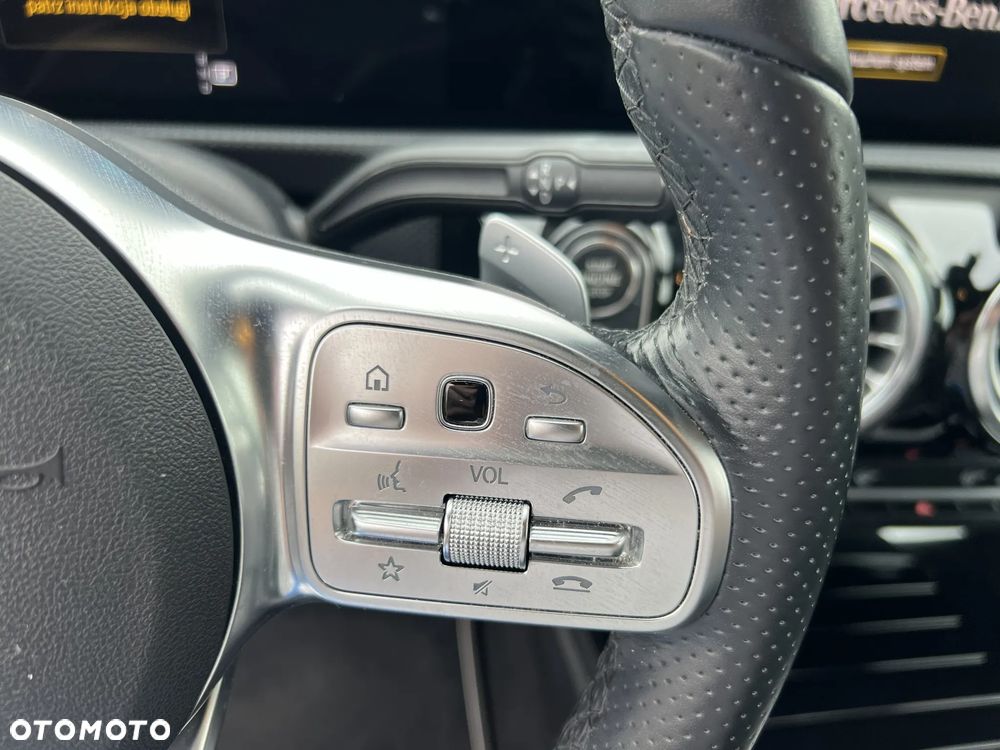 Mercedes-Benz Klasa A 200 4Matic 8G-DCT Advanced AMG Line - 16