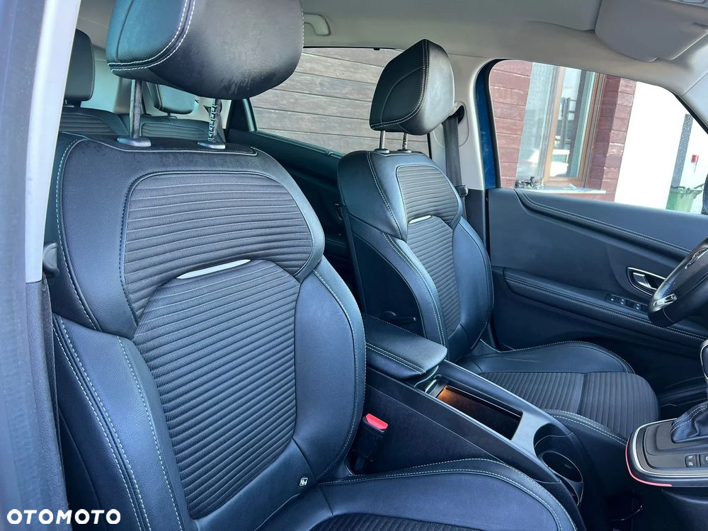 Renault Scenic - 18