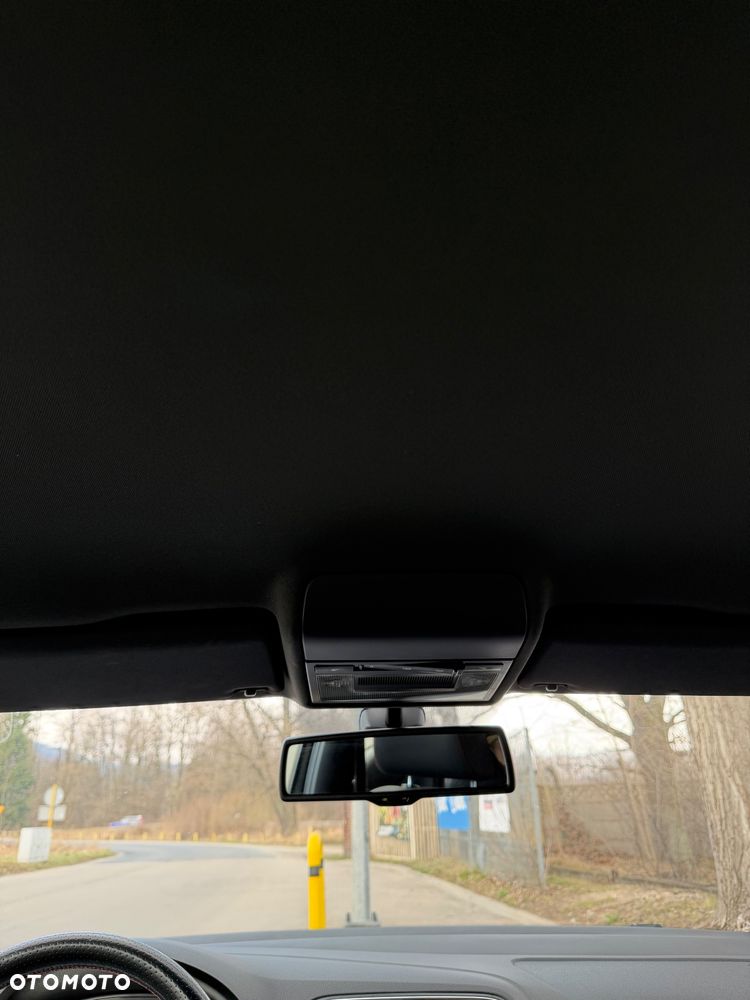 Volkswagen Polo 1.4 DSG GTI - 25