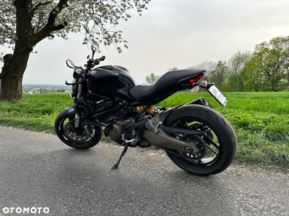 Ducati Monster - 1