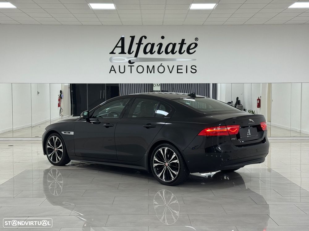 Jaguar XE E-Performance R-Sport - 8