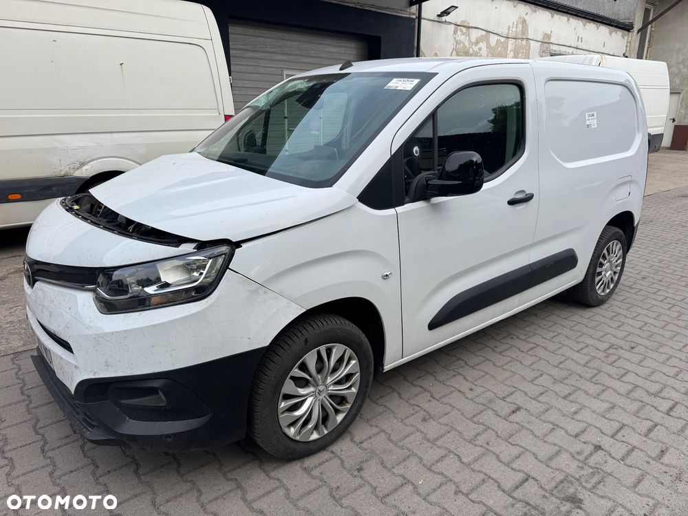 Toyota PROACE CITY ASYSTENT PASA RUCHU, KAMERA COFANIA, KLIMATYZACJA NAWIGACJA TEMPOMAT - 1