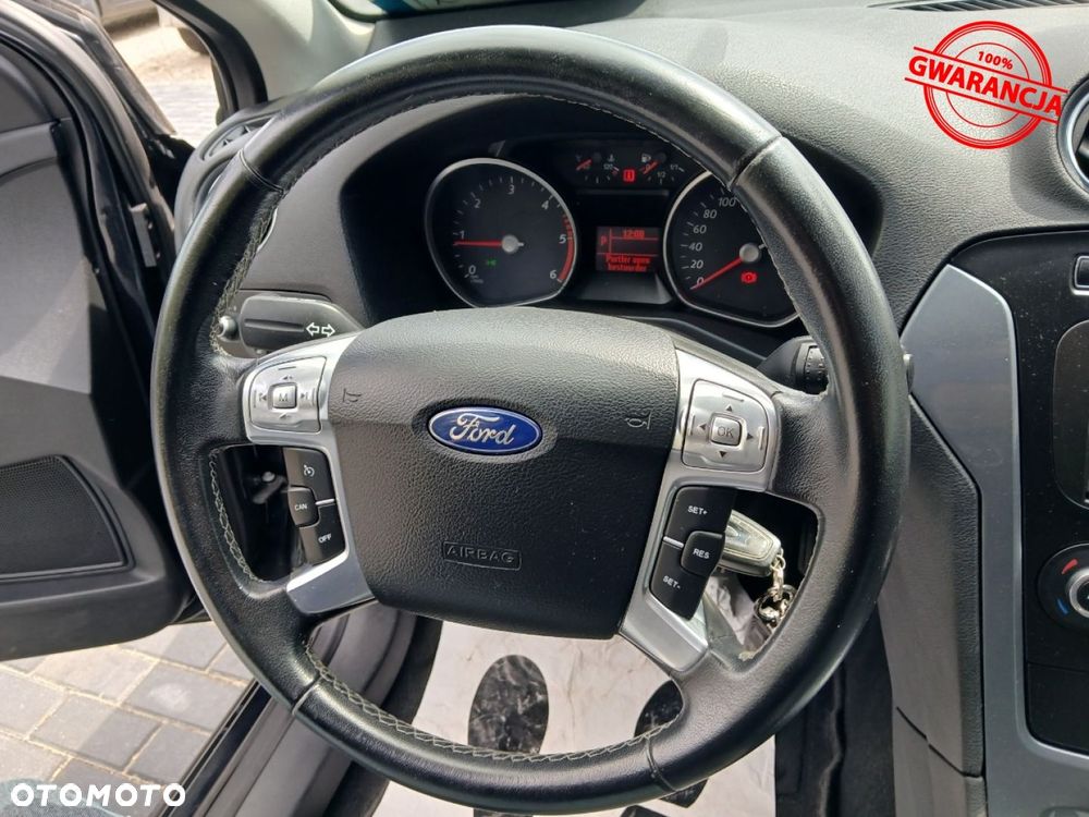 Ford Mondeo 2.0 TDCi Ghia - 19