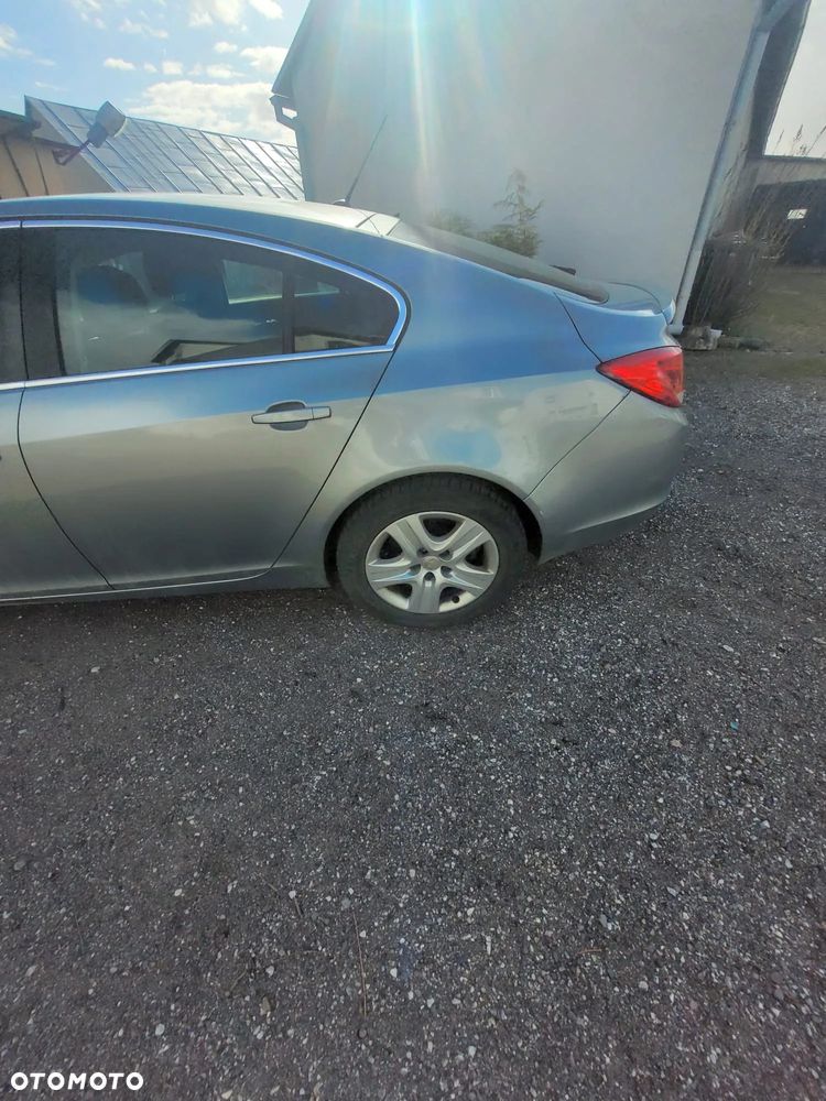 Opel Insignia 1.8 - 3