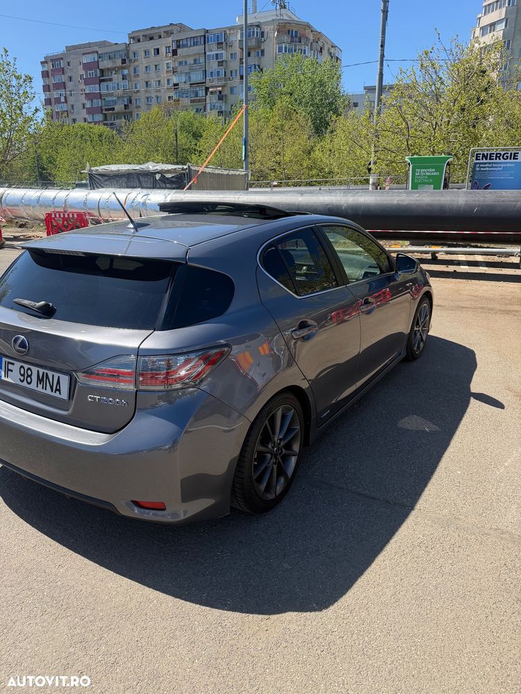Lexus CT 200h Aut. F Sport - 9