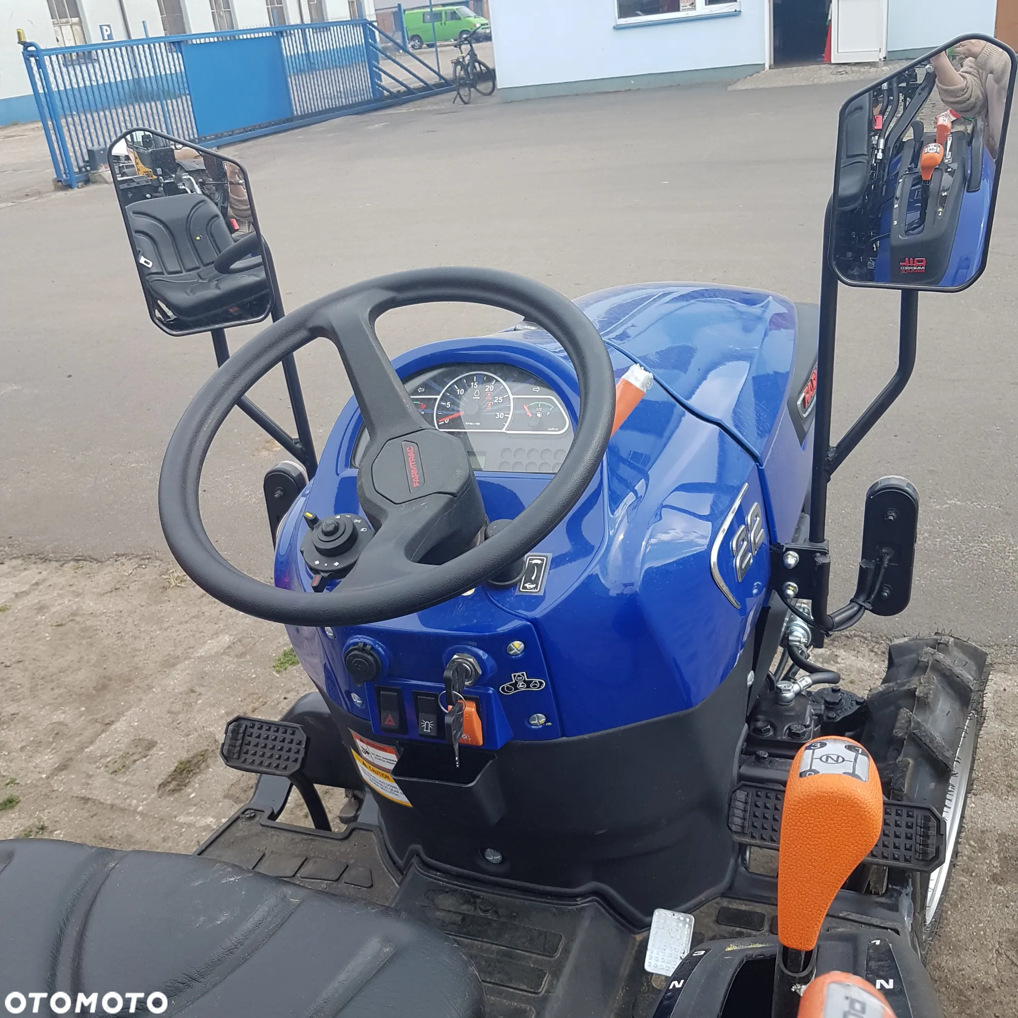 Farmtrac FT22 4WD - 11