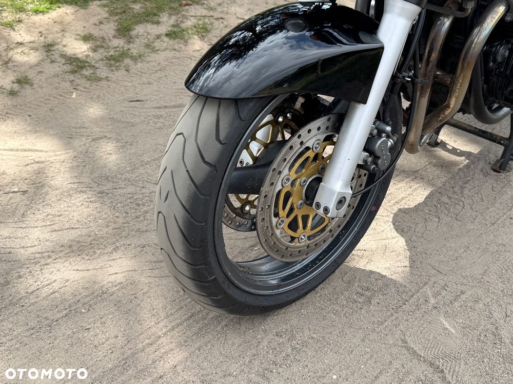 Kawasaki ZR - 15