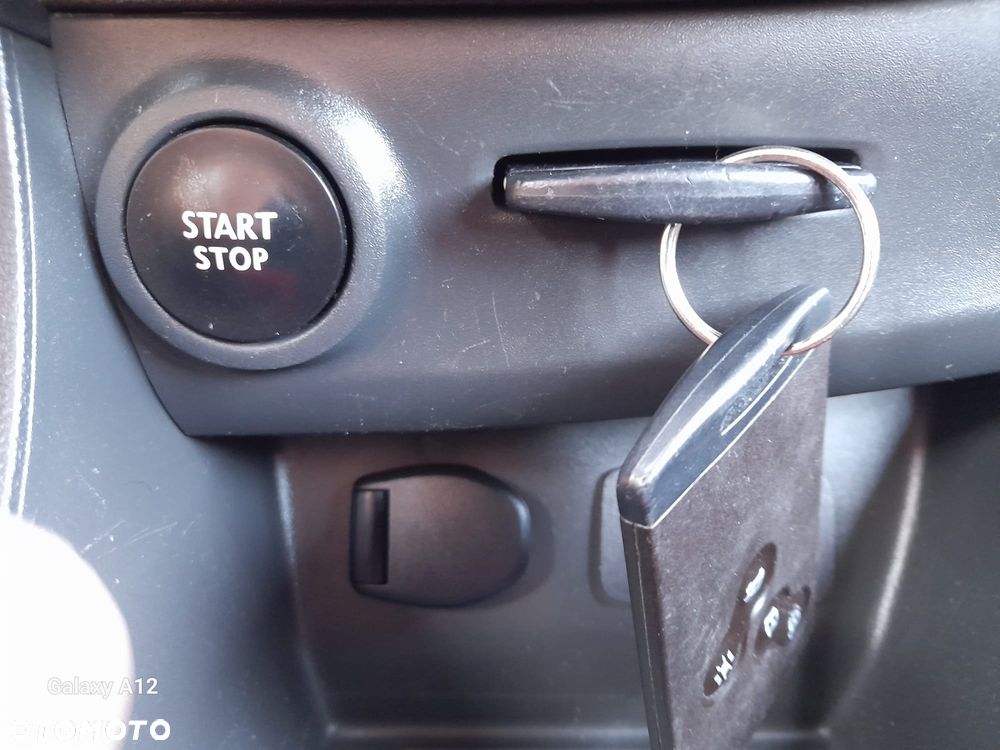 Renault Clio 0.9 Energy TCe Limited EU6 - 21