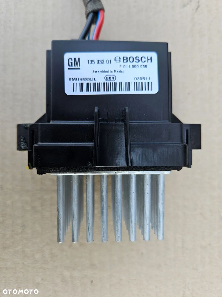 Opel Astra J 4 IV rezystor sterownik dmuchawy 13503201 - 1