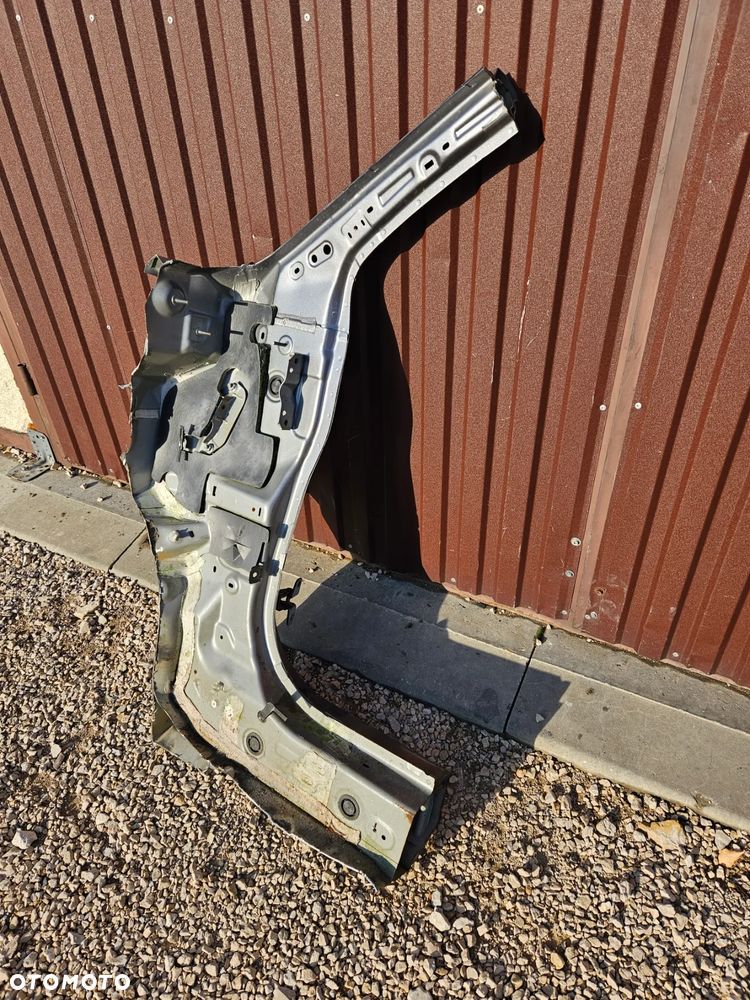 PRÓG SŁUPEK FARTUCH ĆWIARTKA PRAWA CITROEN C4 AIRCROSS 2013 - 2017r - 3