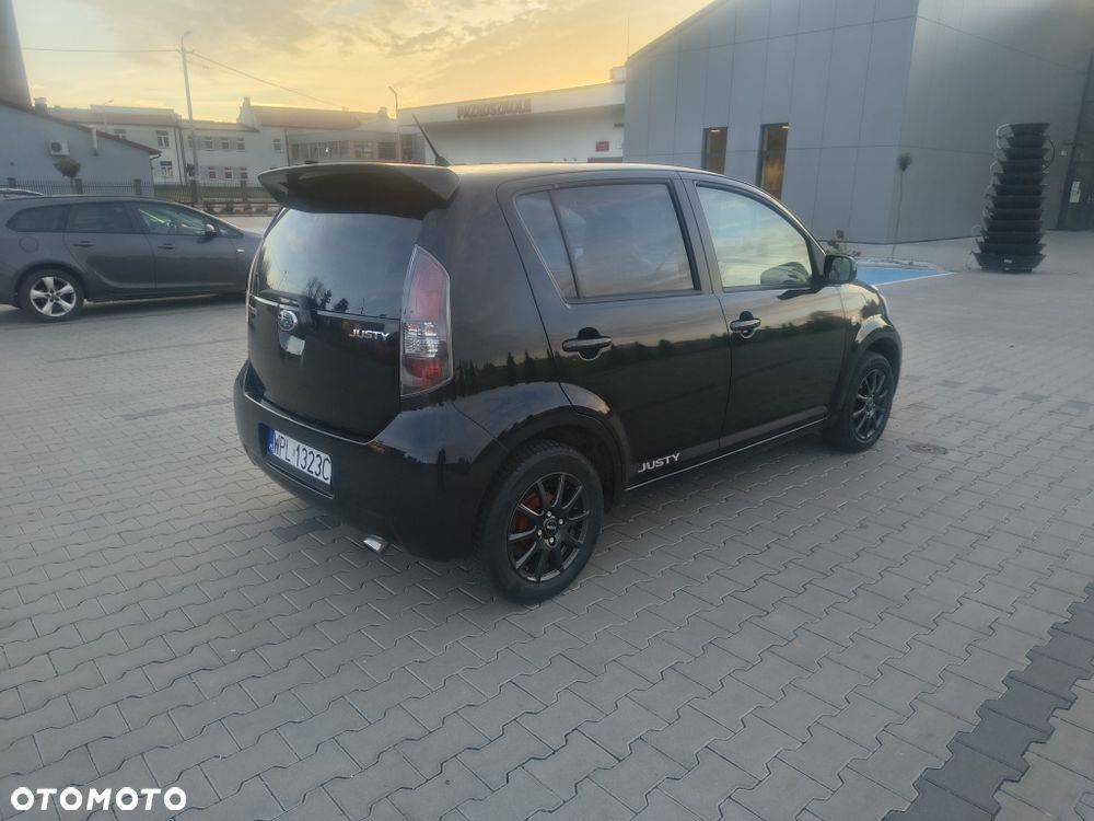 Subaru Justy - 3