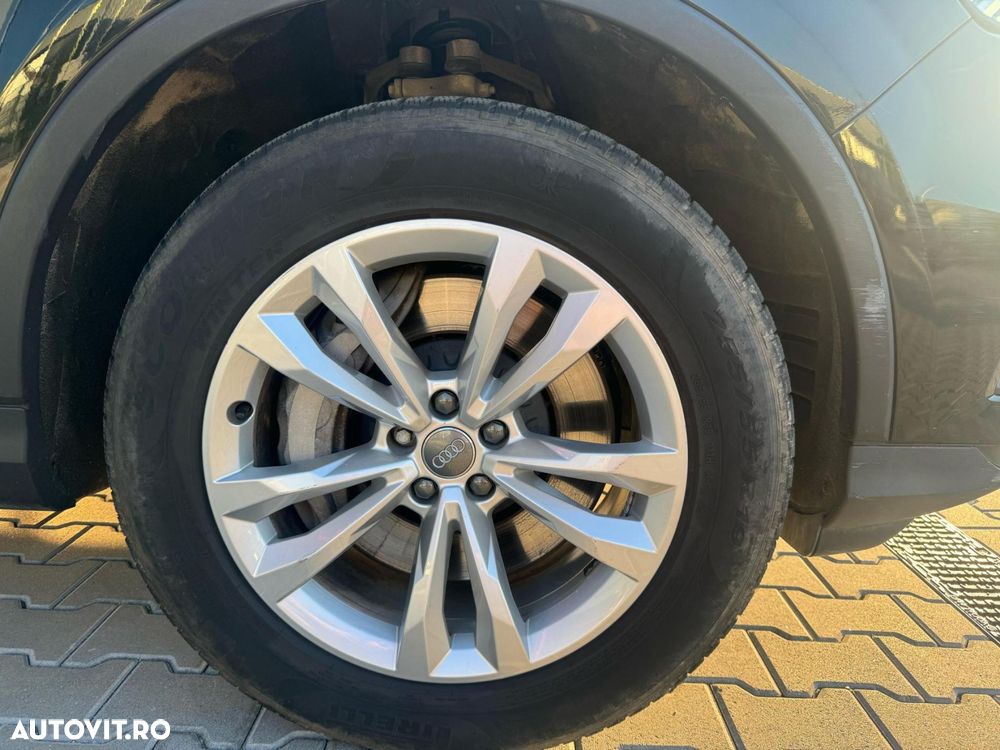 Audi Q7 55 TFSI e quattro tiptronic - 38