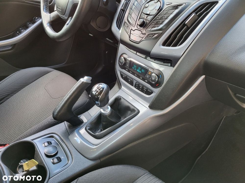 Ford Focus - 13