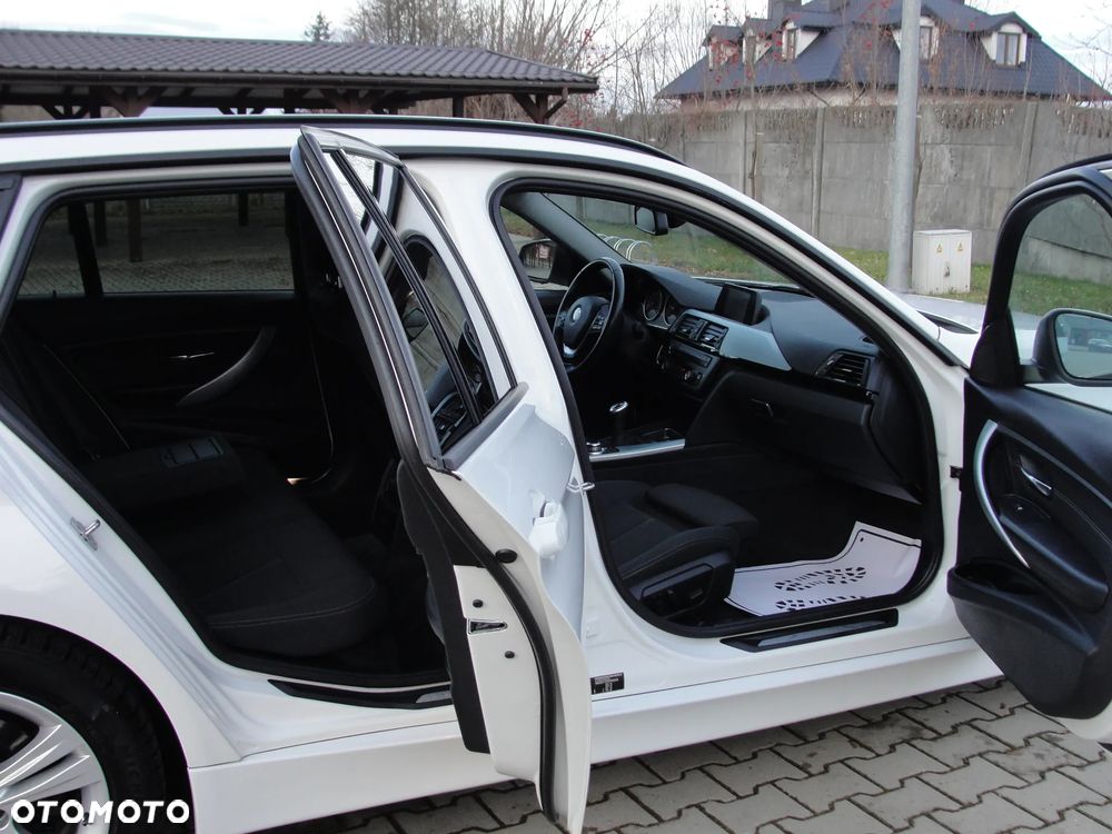 BMW Seria 3 318d Blue Performance Sport Line - 21