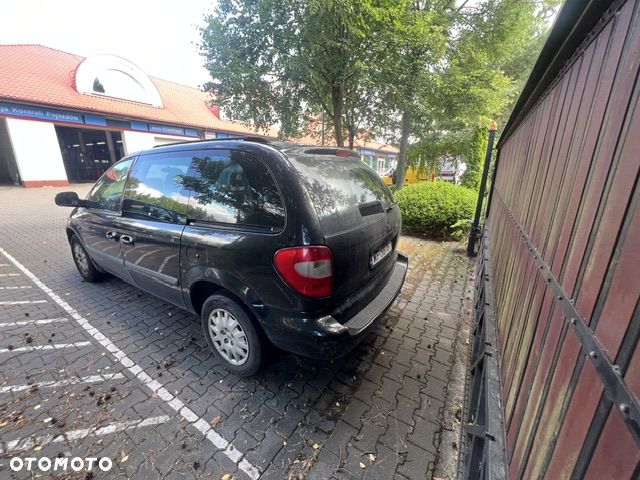 Chrysler Voyager 2.8 CRD SE - 5