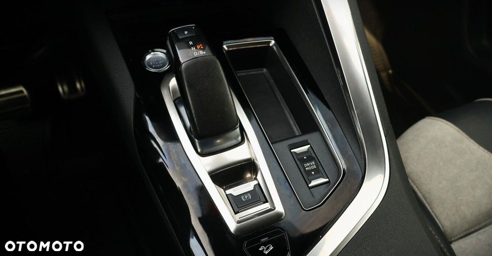 Peugeot 3008 - 23