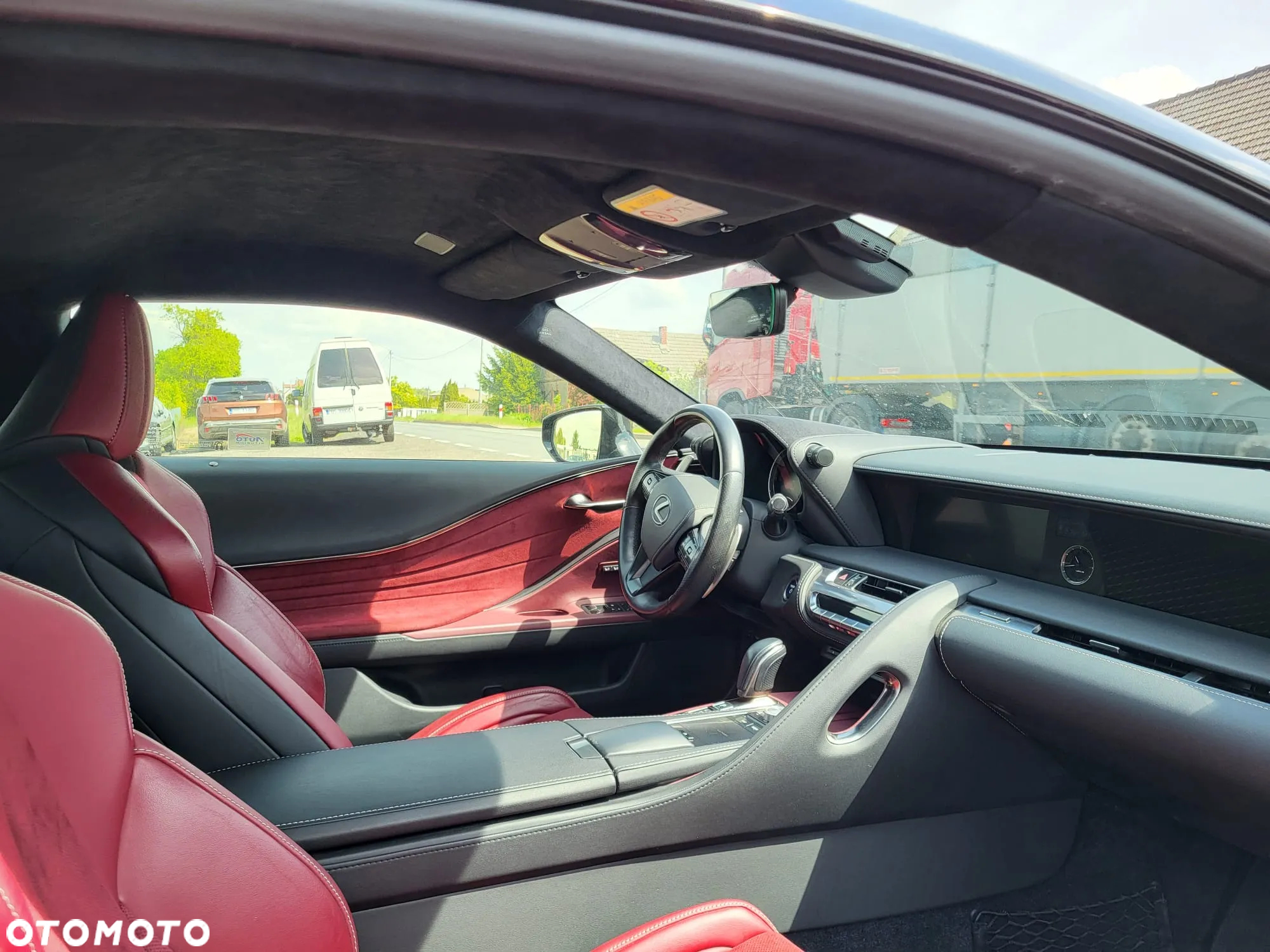 Lexus LC 500h Prestige - 19