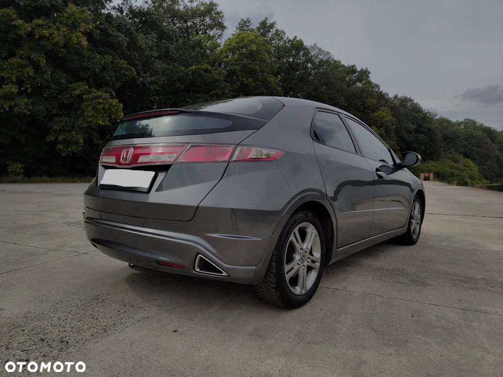 Honda Civic 1.4 i-VTEC Sport 40 Jahre Edition - 4