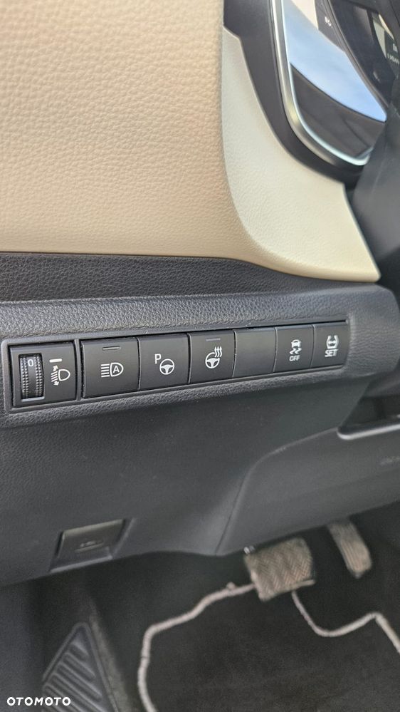 Toyota Corolla 1.8 Hybrid GPF Executive - 11