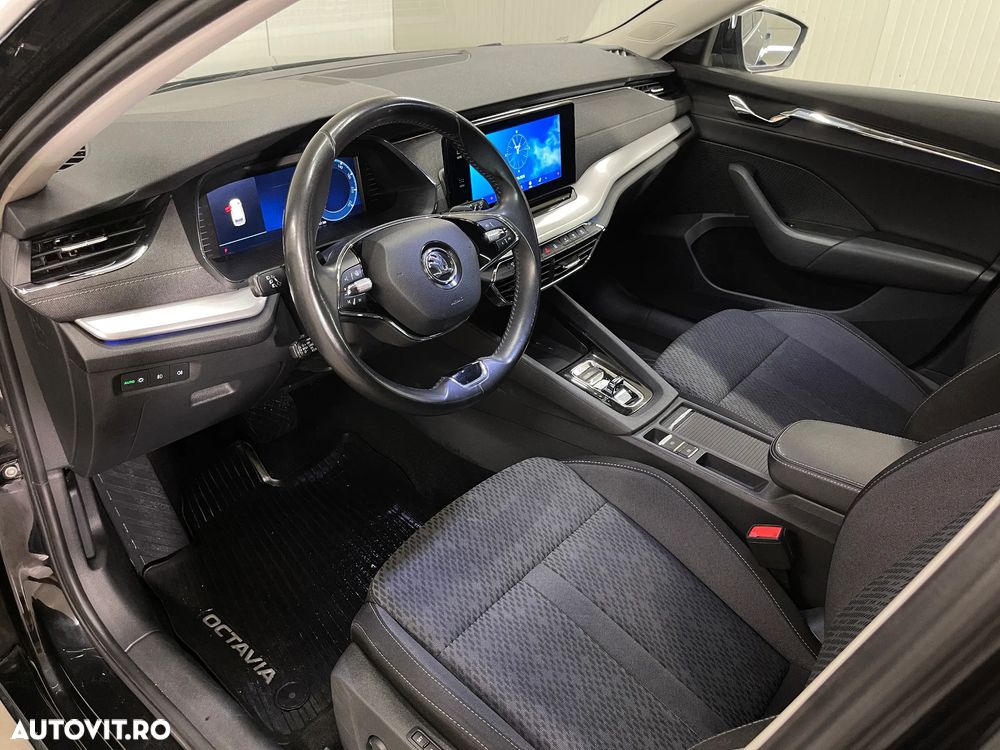 Skoda Octavia 2.0 TDI DSG Style - 6