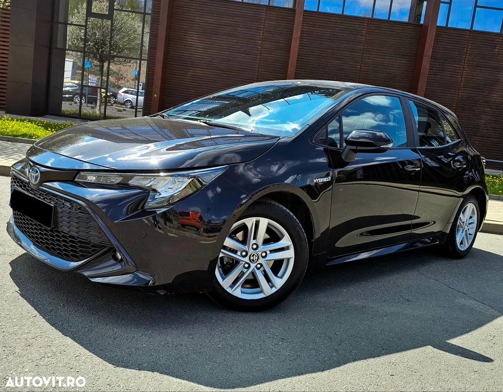 Toyota Corolla 1.8 HSD Dynamic - 3