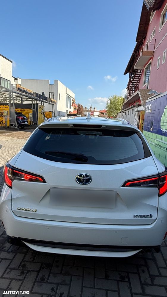 Toyota Corolla 2.0 HSD Exclusive Plus GR Sport Bi-Tone - 10